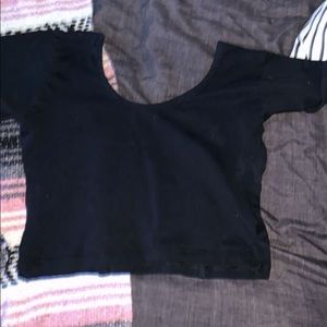 black croptop